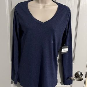 Women’s Eddie Bauer Long Sleeve V Neck T Shirt Size Medium, Purple